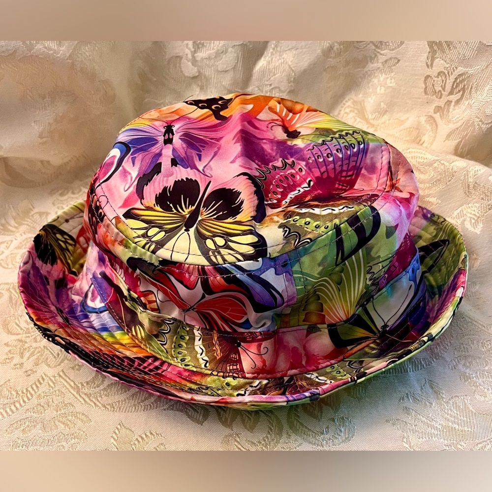 Crown Hat Co Botanical Butterfly Bucket Hat 100% Cotton Floral NWT Psalm 23 Sun - Picture 5 of 12